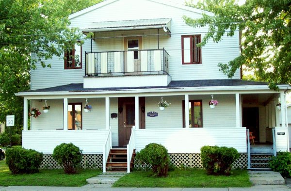 La maison du Carrefour Point Tournant à Longueuil